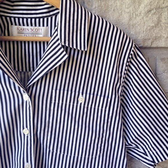 Black & White Stripe Short-Sleeve Button Down - Picture 1 of 4